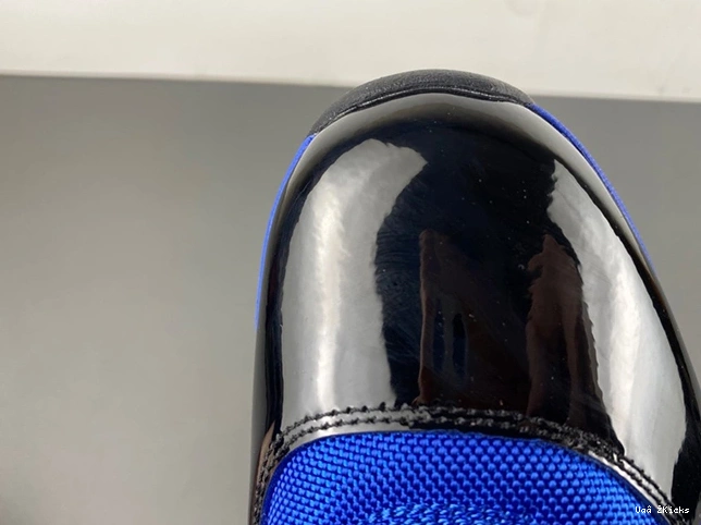 Air Jordan CT8012-400 Compact 671 11 0726